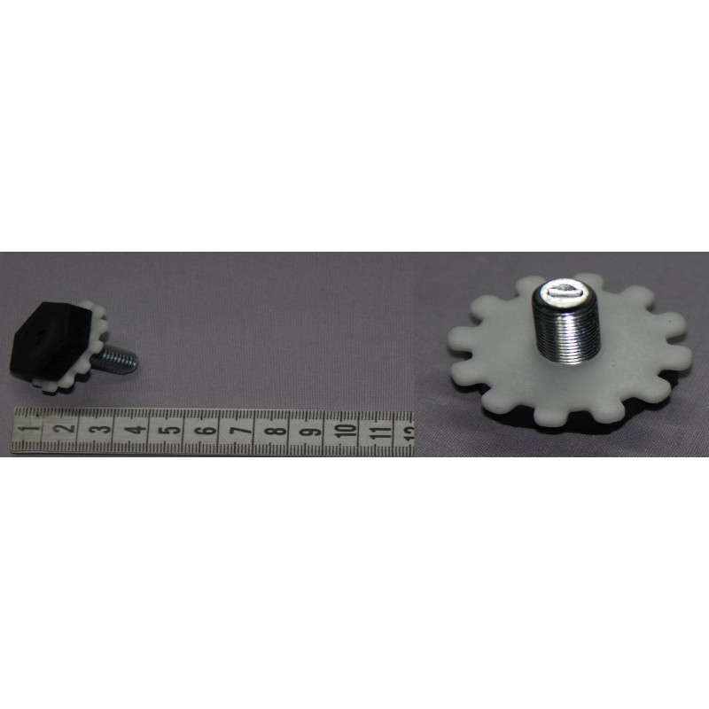 ADJUSTABLE FOOT