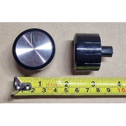 PLASTIC BLACK KNOB WYTH...