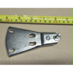 Lower hinge assembly